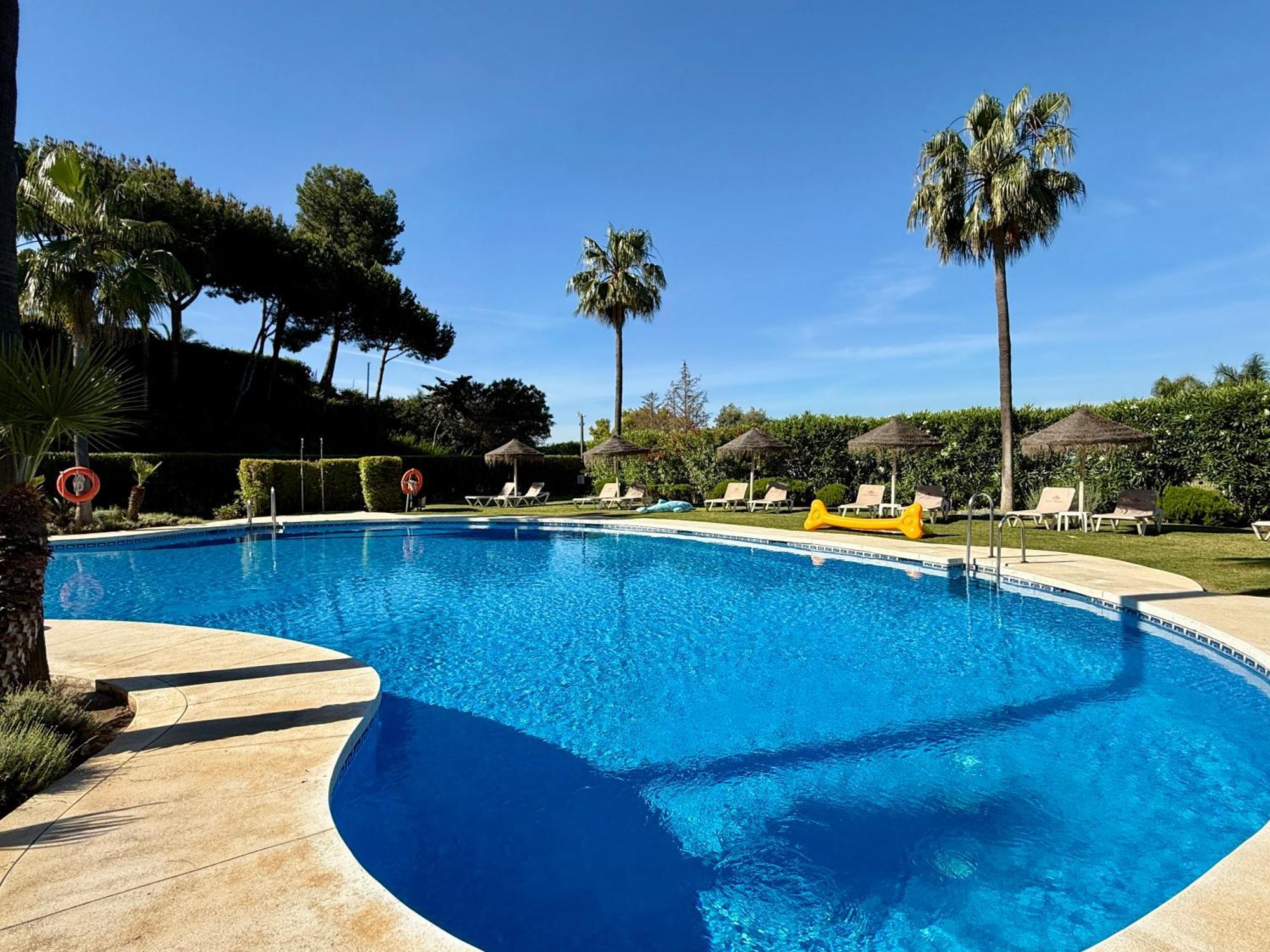 Golfers Paradise Magna - Eaw Homes Apartment